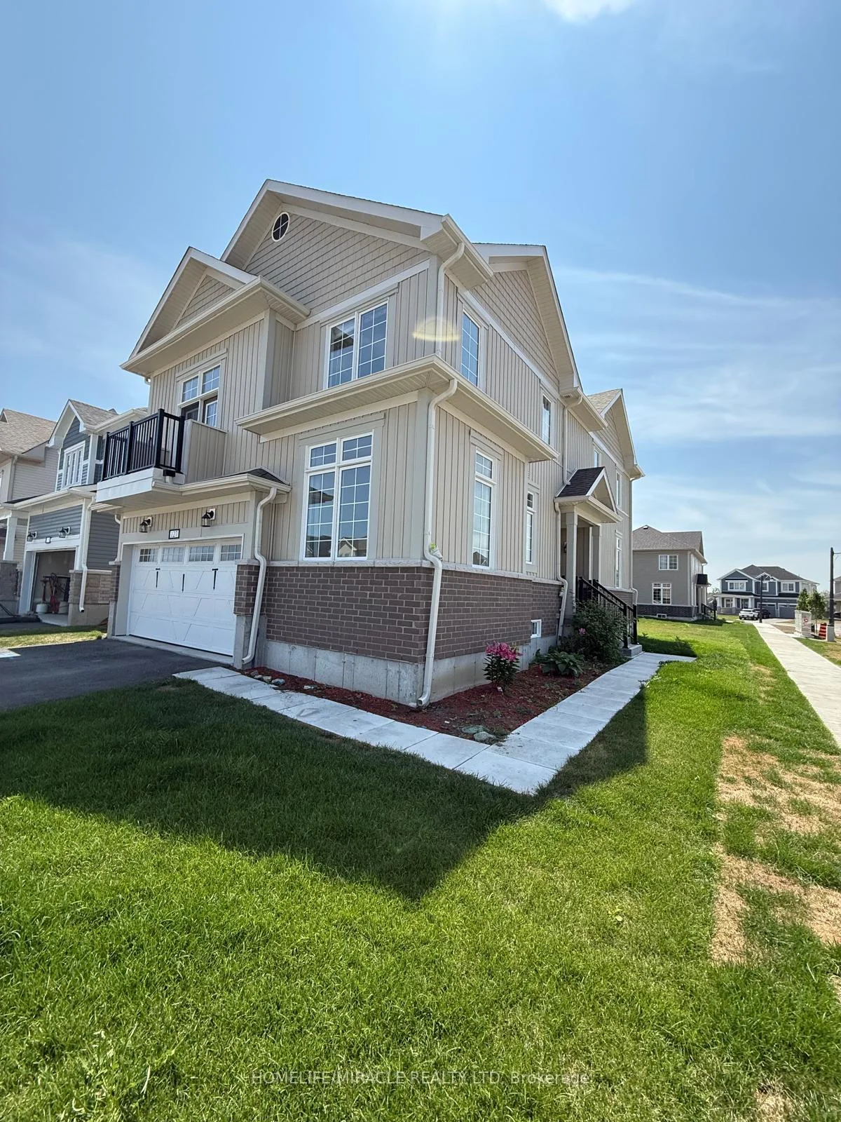 Photo 1 of 127 Oakmont Drive, Loyalist, Bath — HOMEH