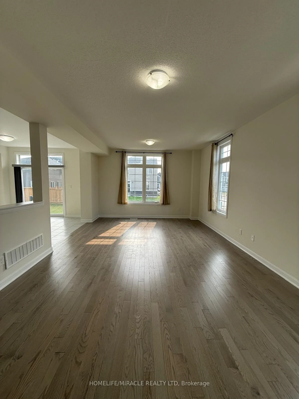 Photo 8 of 127 Oakmont Drive, Loyalist, Bath — HOMEH
