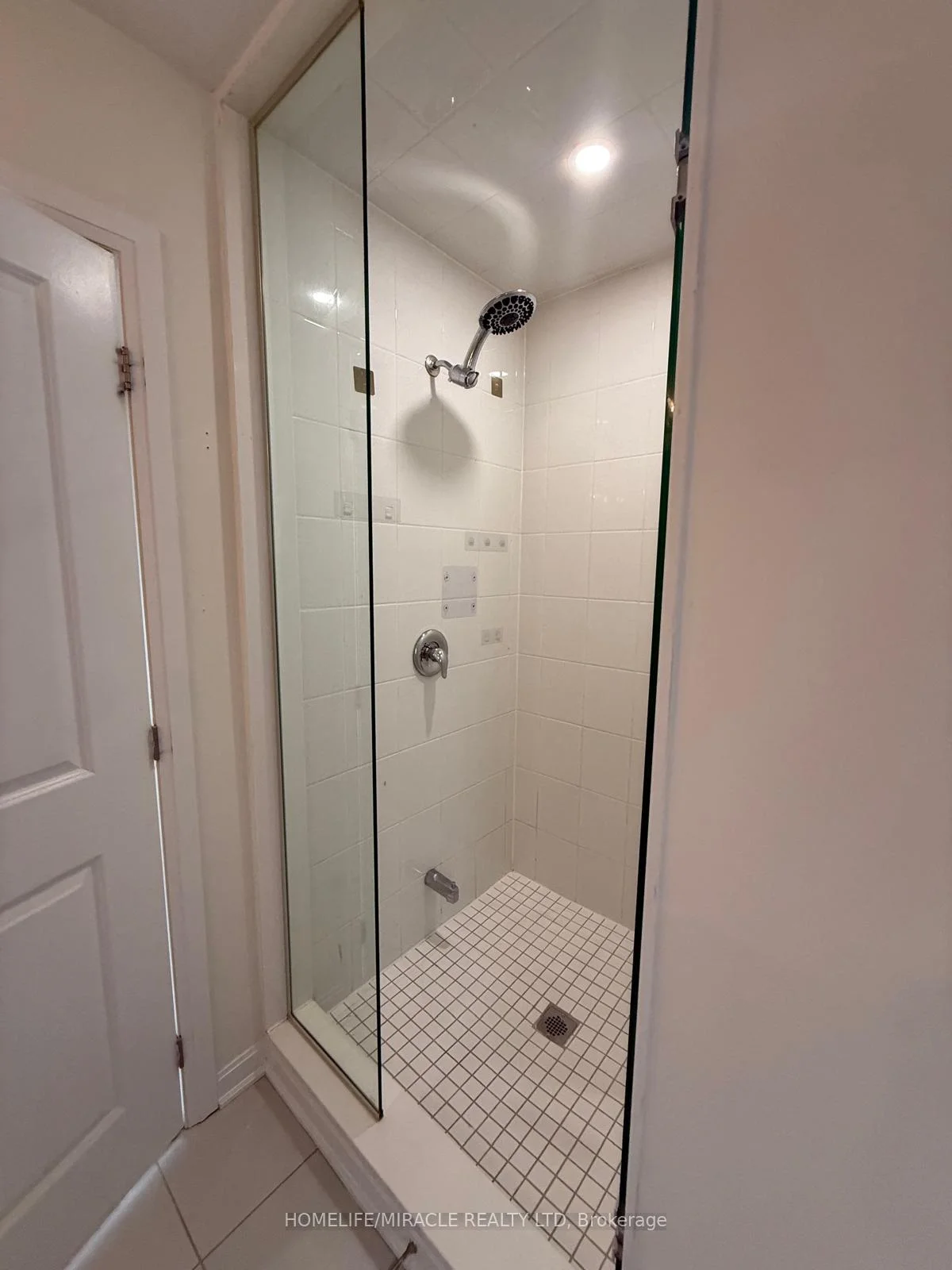 Photo 38 of 127 Oakmont Drive, Loyalist, Bath — HOMEH