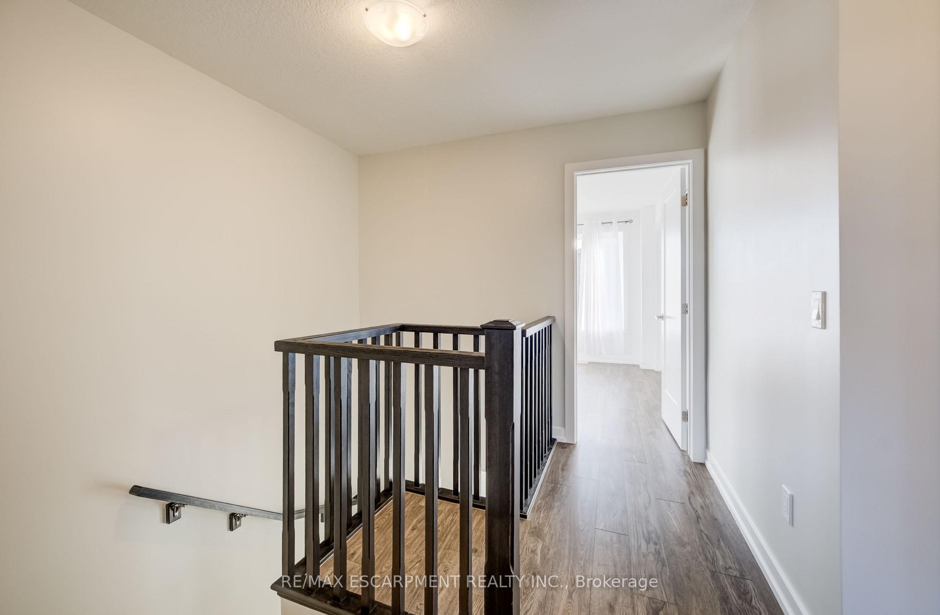 Photo 24 of 247 Burke Street, Hamilton, Waterdown — HOMEH