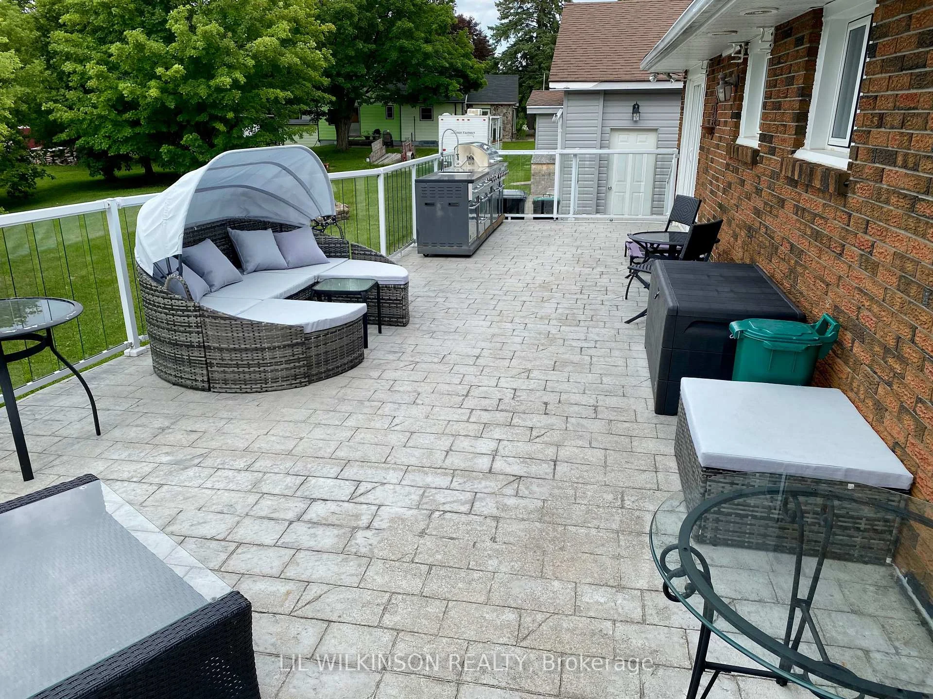 Photo 40 of 743 Essa Road, Barrie, Holly — HOMEH