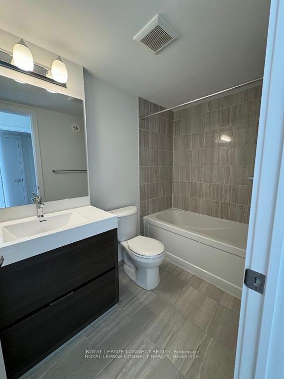 Photo 16 of Unit 712, 1865 Pickering Parkway, Pickering, Village East — HOMEH
