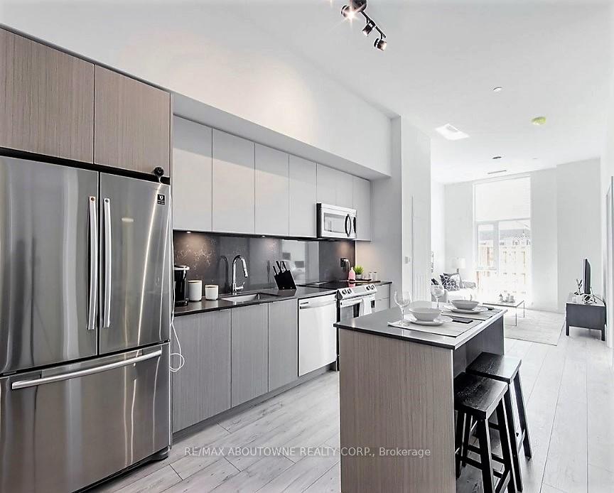 Photo 2 of Unit B0903, 133 Bronte Road, Oakville, Bronte — HOMEH