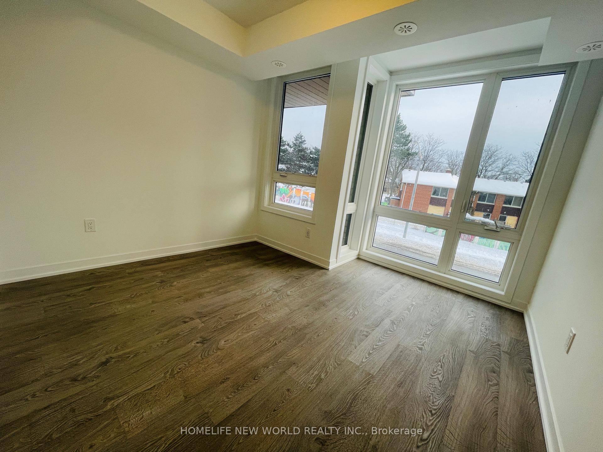 Photo 8 of 68 Turtle Island Road, Toronto, Englemount-Lawrence — HOMEH