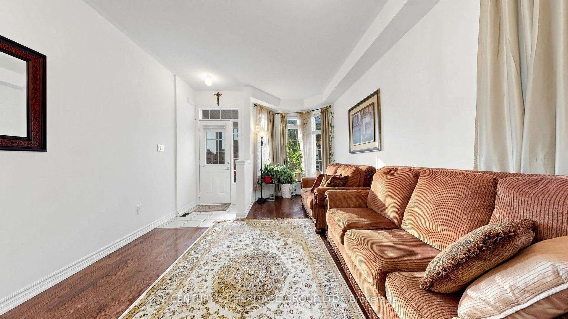 Photo 5 of 1491 Haws Crescent, Milton, Clarke — HOMEH