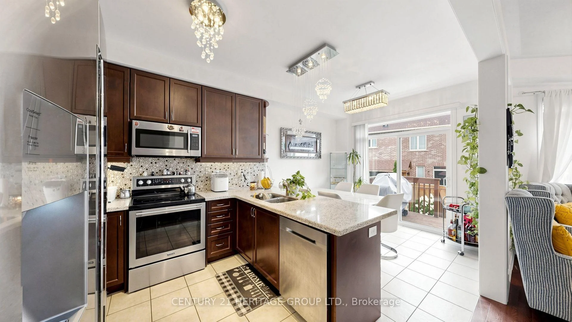 Photo 10 of 1491 Haws Crescent, Milton, Clarke — HOMEH