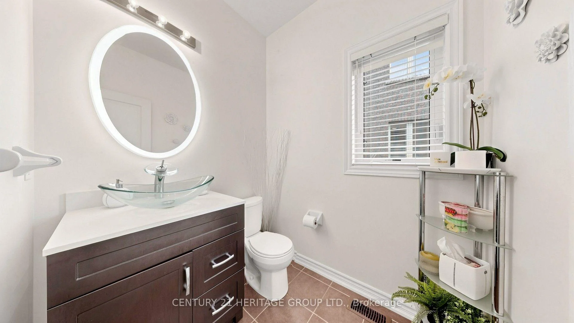 Photo 14 of 1491 Haws Crescent, Milton, Clarke — HOMEH