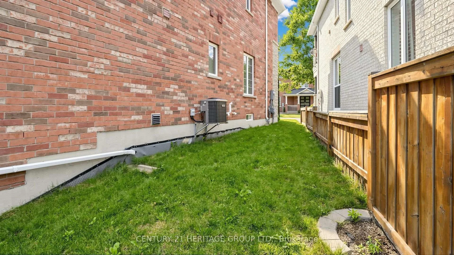Photo 33 of 1491 Haws Crescent, Milton, Clarke — HOMEH