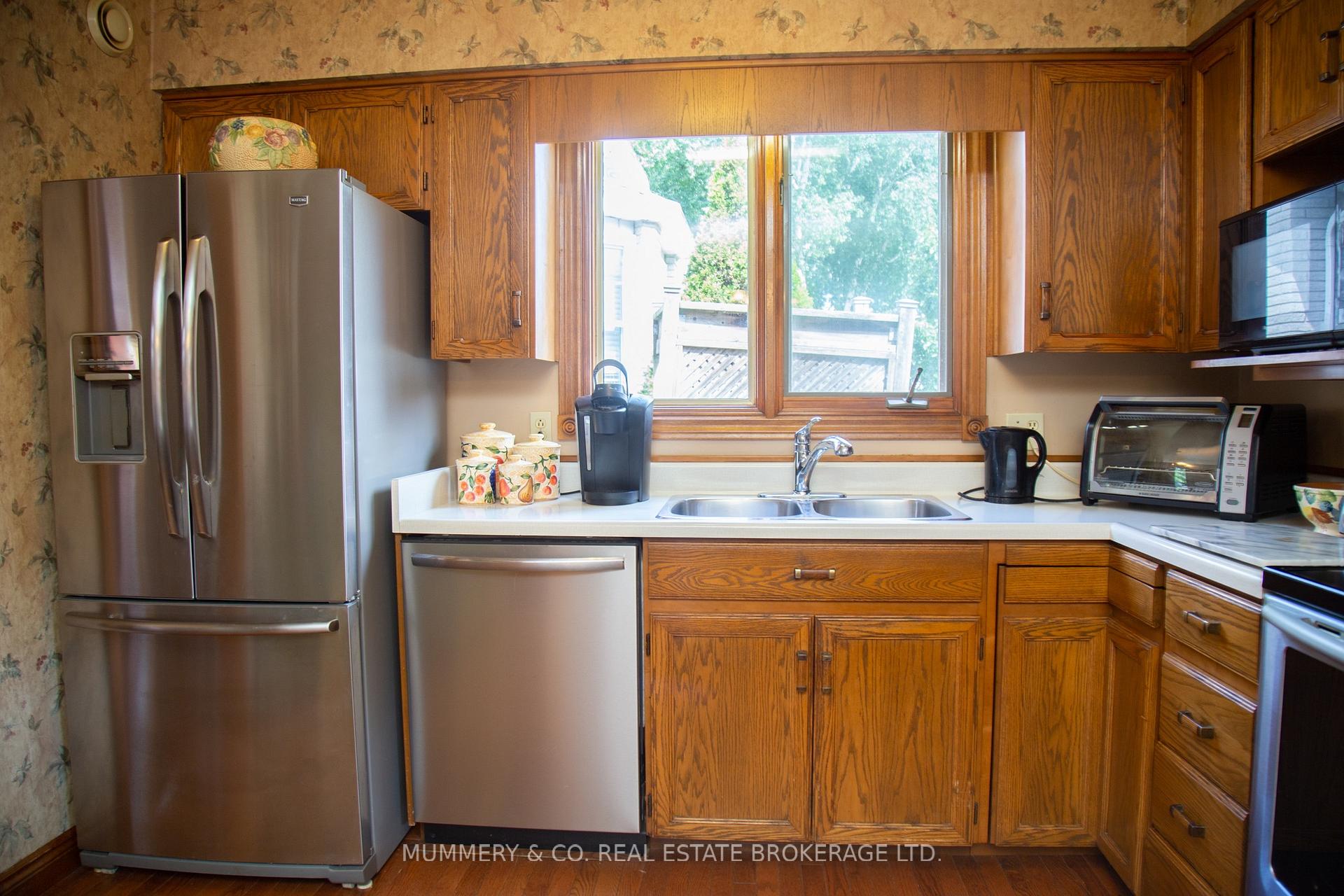 Photo 12 of 66 John Street, Norfolk, Port Dover — HOMEH