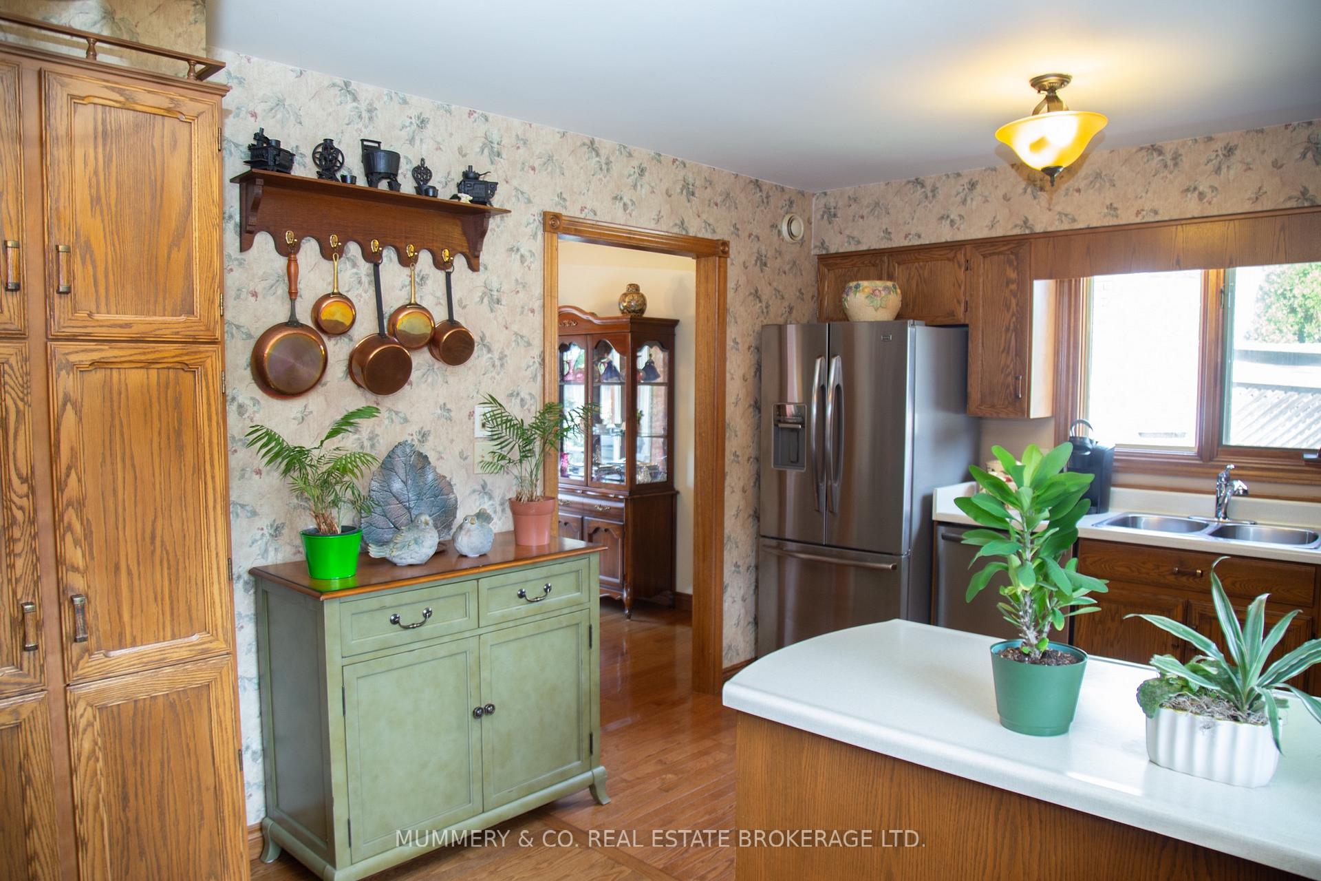 Photo 14 of 66 John Street, Norfolk, Port Dover — HOMEH