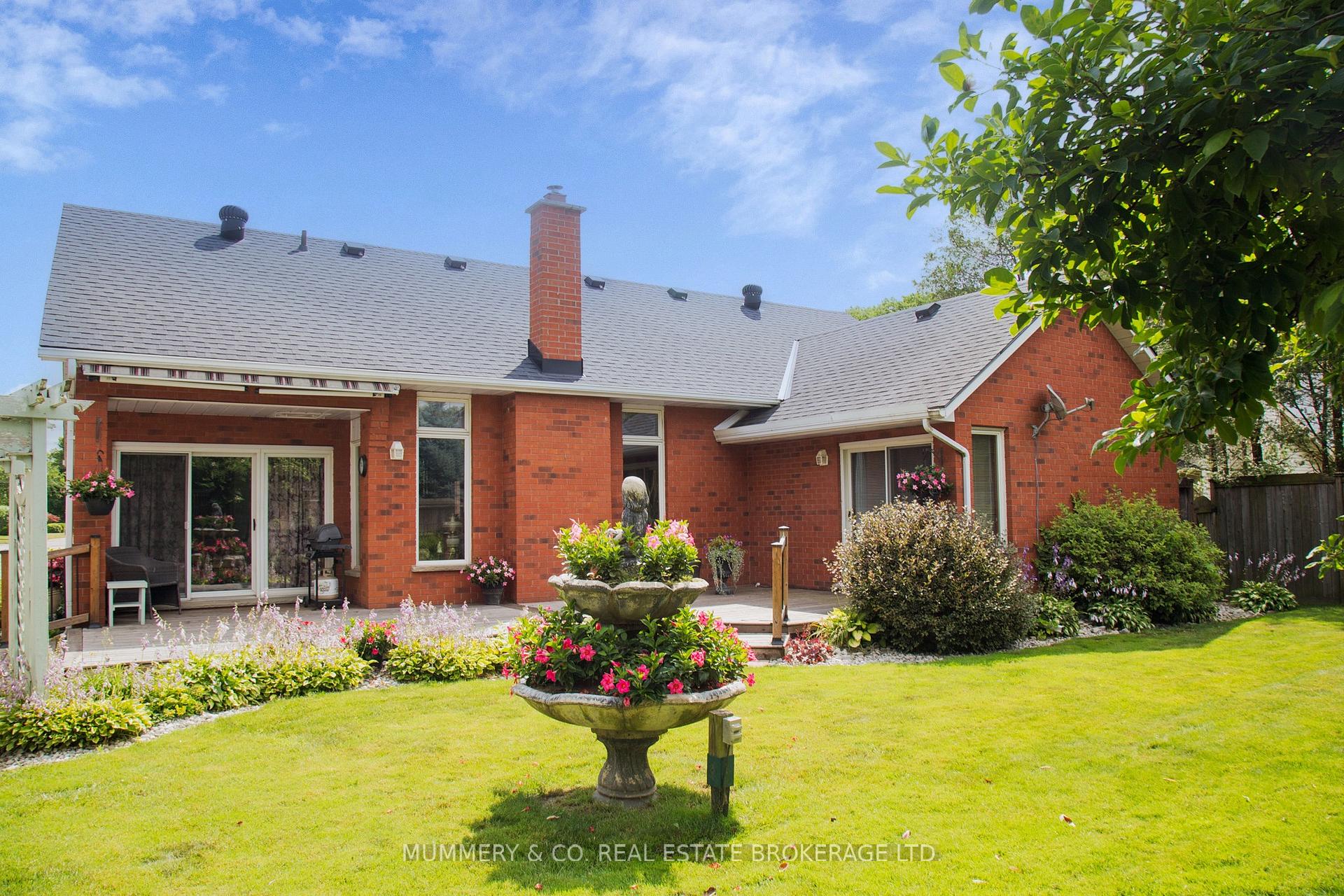 Photo 40 of 66 John Street, Norfolk, Port Dover — HOMEH