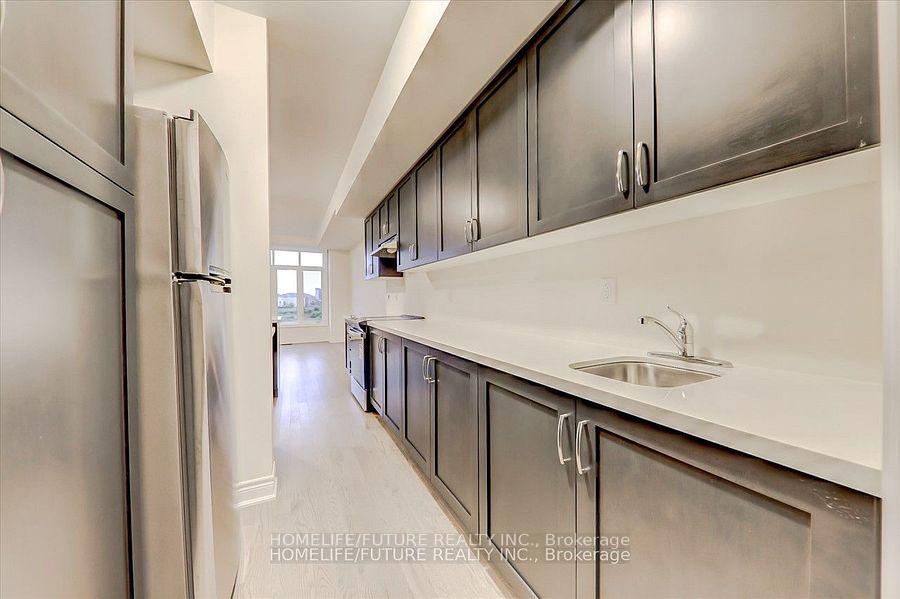 Photo 5 of 26 Andress Way, Markham, Cedarwood — HOMEH