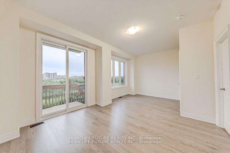 Photo 12 of 26 Andress Way, Markham, Cedarwood — HOMEH