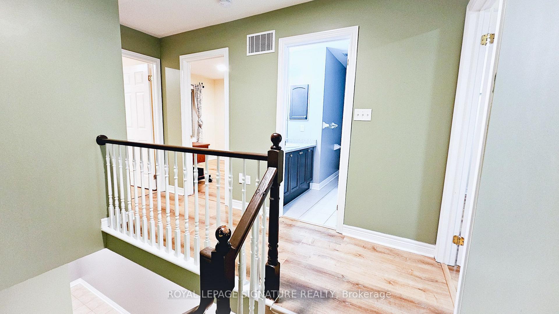 Photo 14 of 10 Keith Crescent, St. Catharines, Burleigh Hill — HOMEH