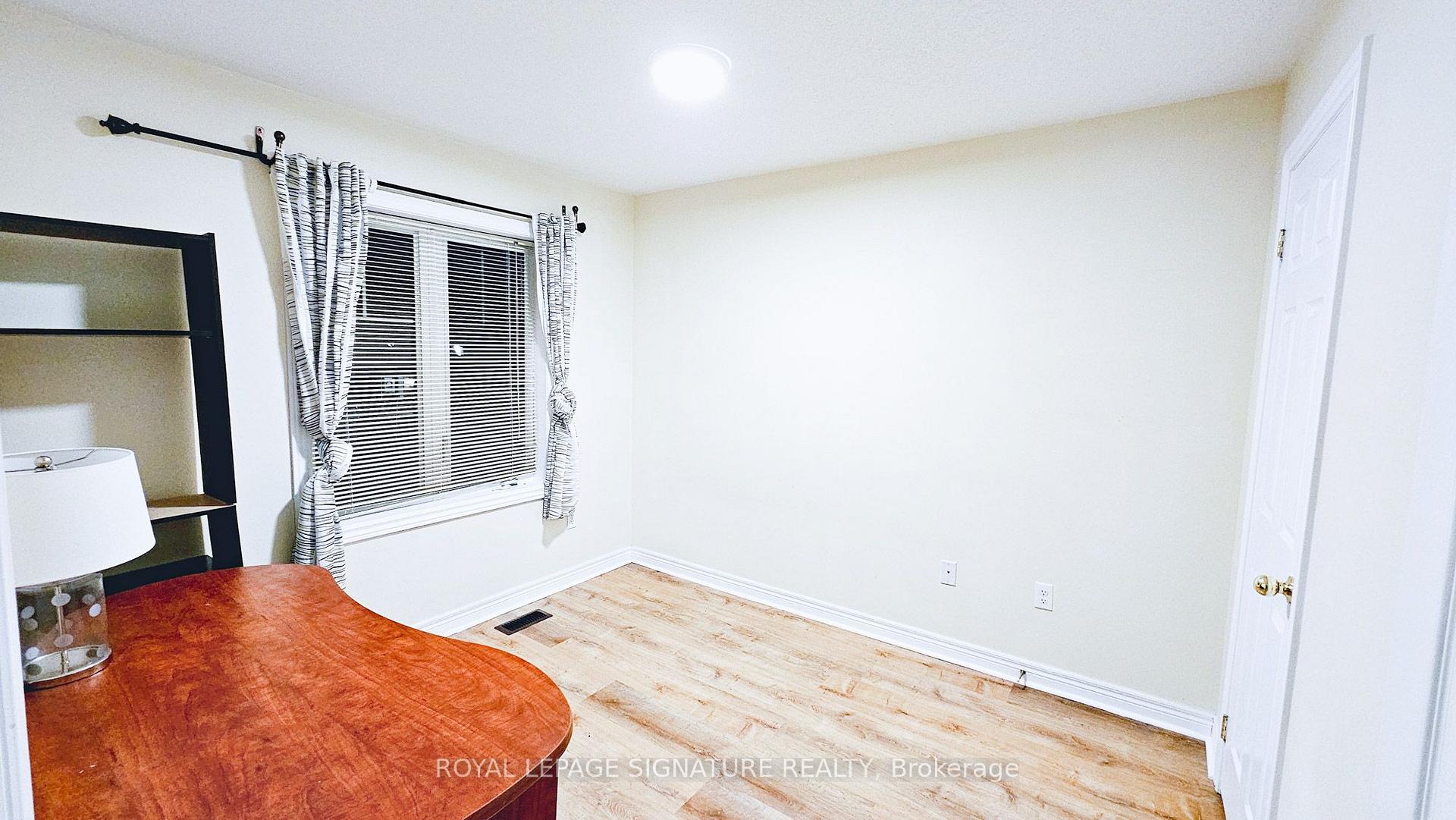 Photo 20 of 10 Keith Crescent, St. Catharines, Burleigh Hill — HOMEH