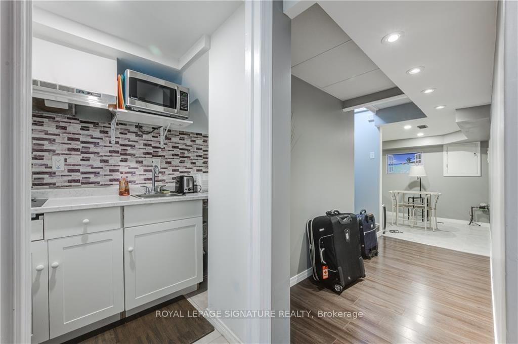 Photo 26 of 10 Keith Crescent, St. Catharines, Burleigh Hill — HOMEH