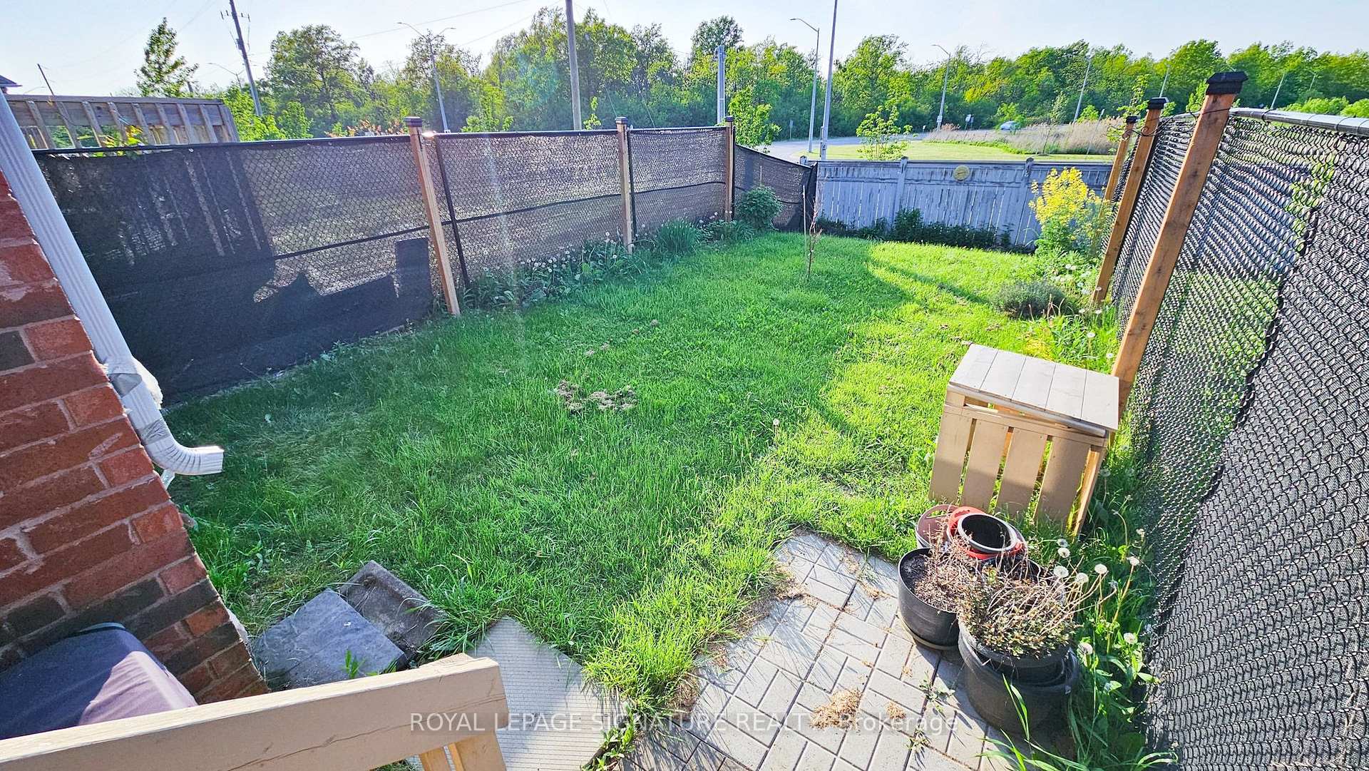 Photo 29 of 10 Keith Crescent, St. Catharines, Burleigh Hill — HOMEH