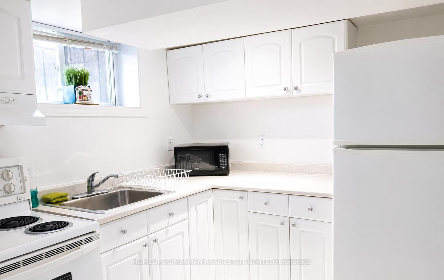 Photo 3 of Unit Bsmt, 114 Connaught Avenue, North York, Newtonbrook West — HOMEH
