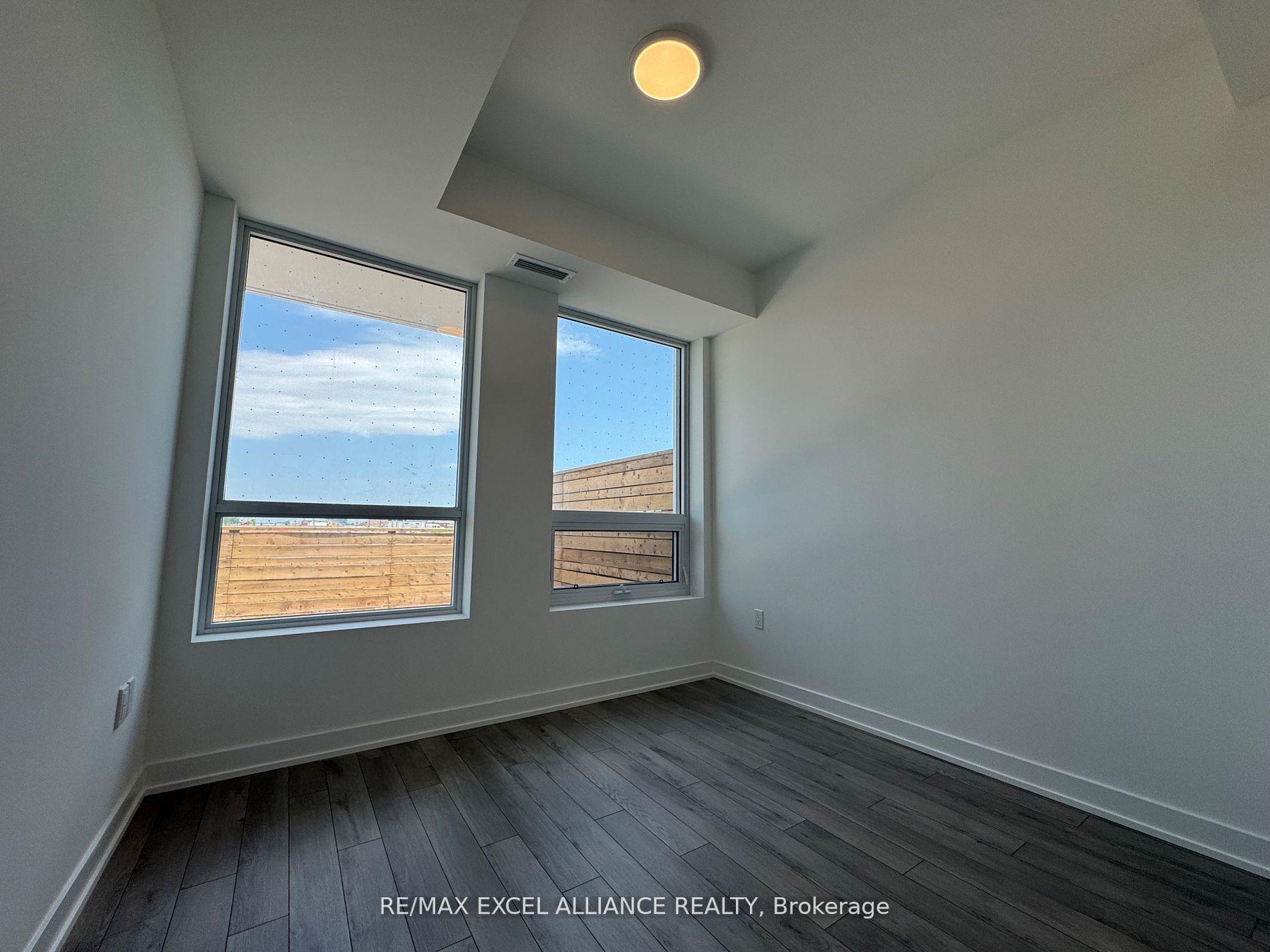 Photo 8 of Unit 130, 1005 Dundas Street E, Oakville, Joshua Meadows — HOMEH