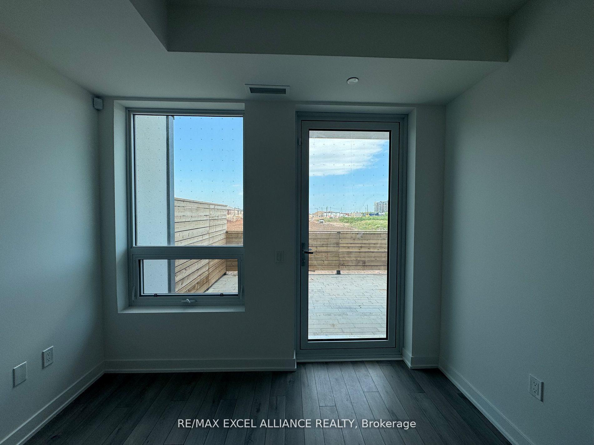 Photo 10 of Unit 130, 1005 Dundas Street E, Oakville, Joshua Meadows — HOMEH