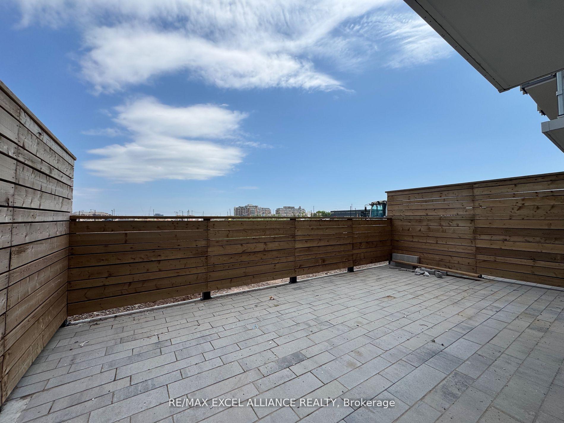 Photo 12 of Unit 130, 1005 Dundas Street E, Oakville, Joshua Meadows — HOMEH