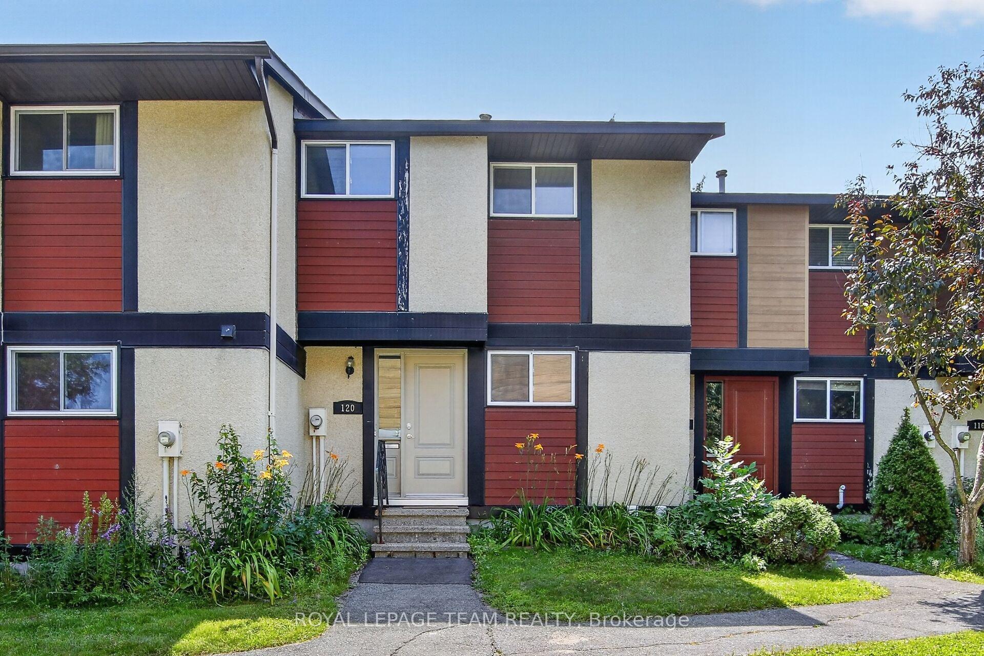 Photo of 120 Mcclintock Way