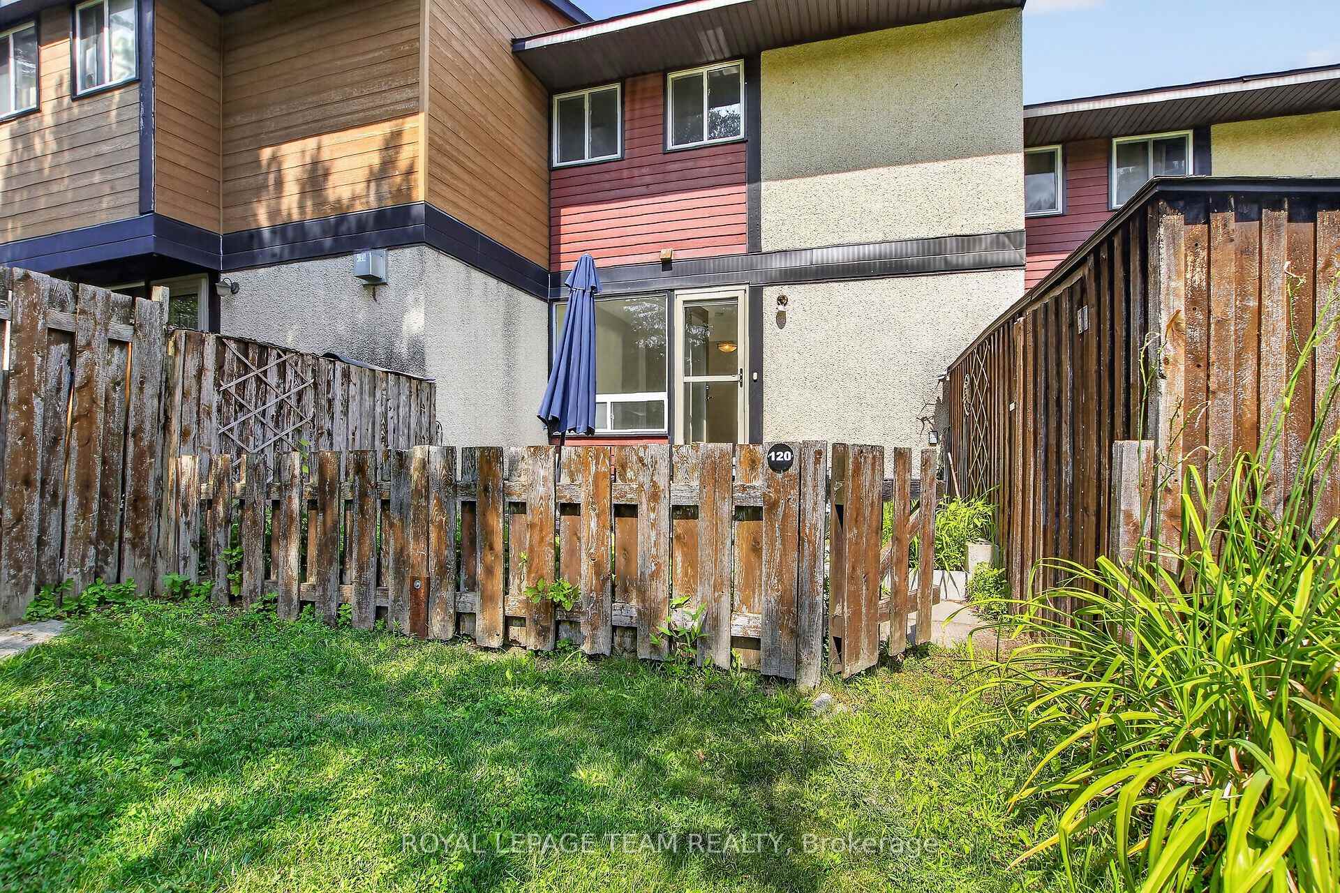 Photo 46 of 120 Mcclintock Way, Ottawa, Kanata - Katimavik — HOMEH