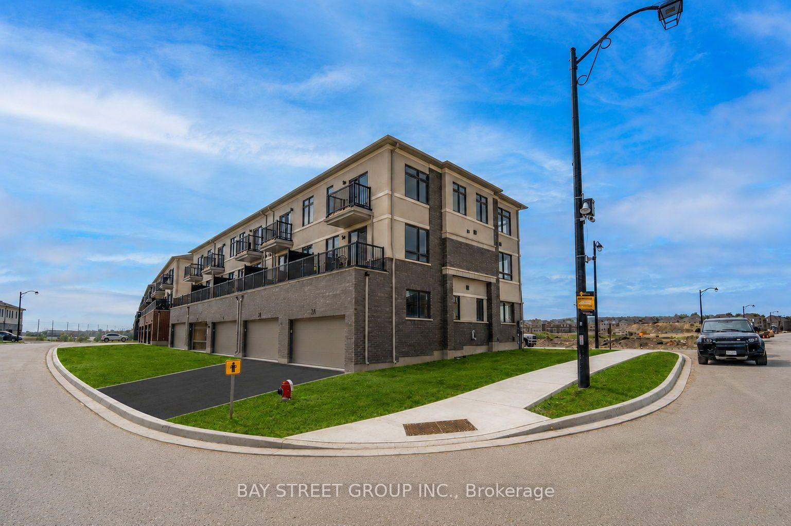 Photo 1 of 2A Big Willow Crescent, Richmond Hill, Rural Richmond Hill — HOMEH