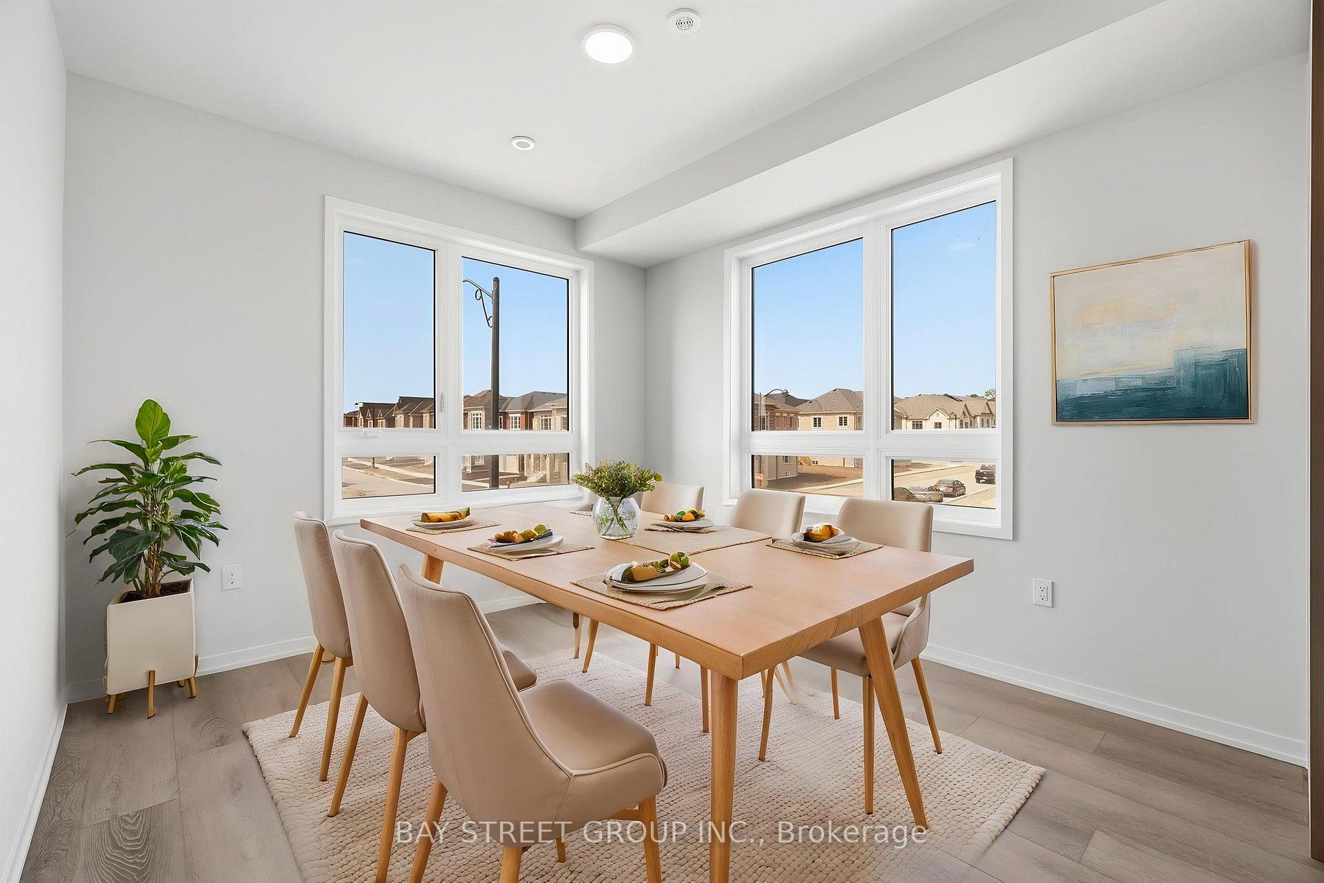 Photo 12 of 2A Big Willow Crescent, Richmond Hill, Rural Richmond Hill — HOMEH