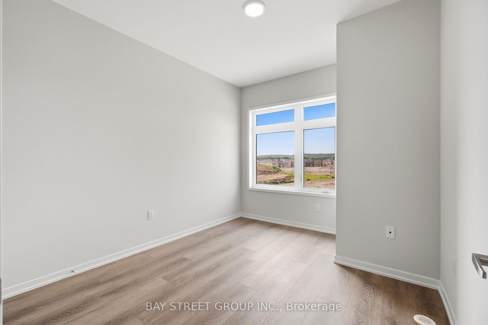 Photo 25 of 2A Big Willow Crescent, Richmond Hill, Rural Richmond Hill — HOMEH