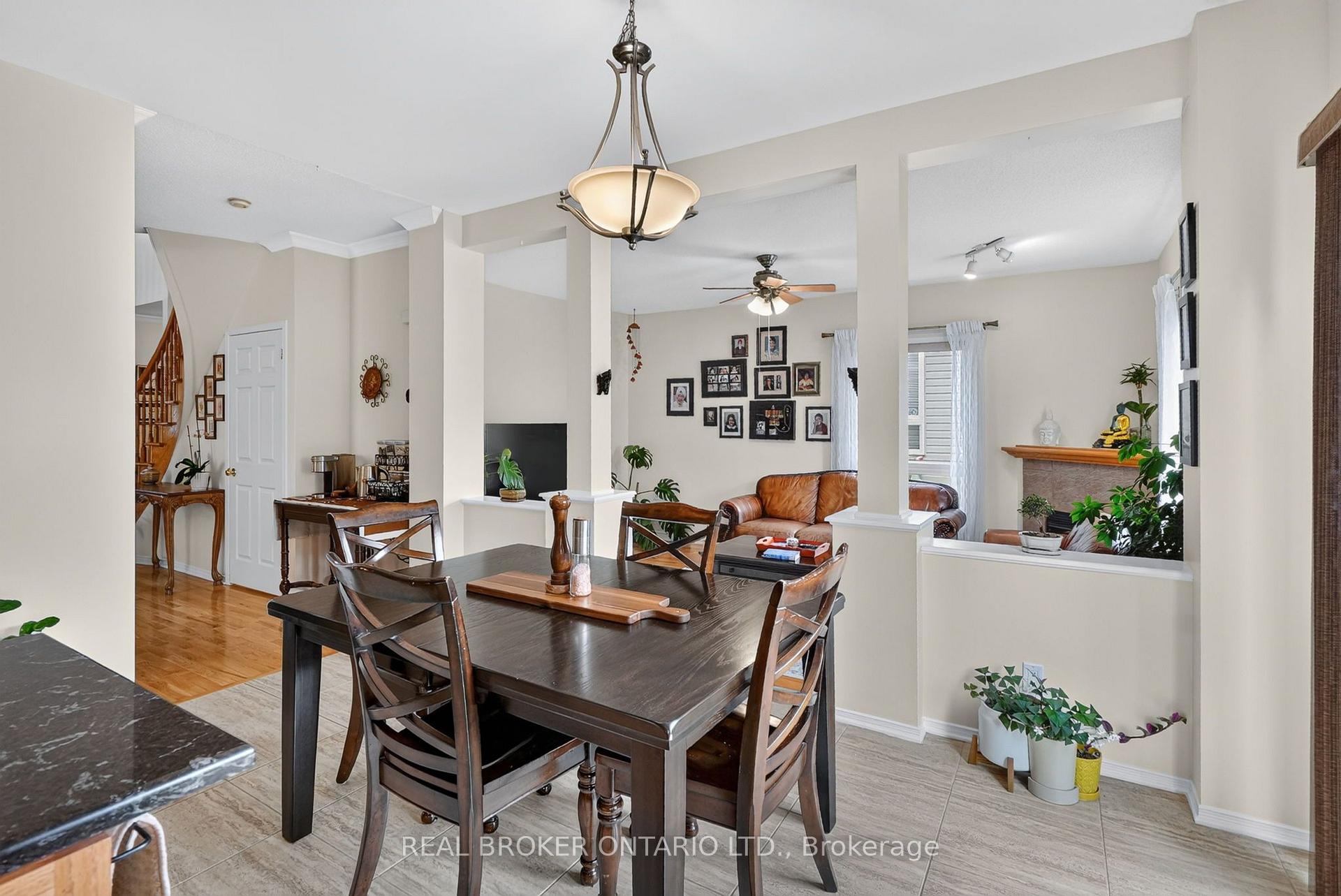 Photo 12 of 157 Fairlop Way, Ottawa, Barrhaven - Longfields — HOMEH