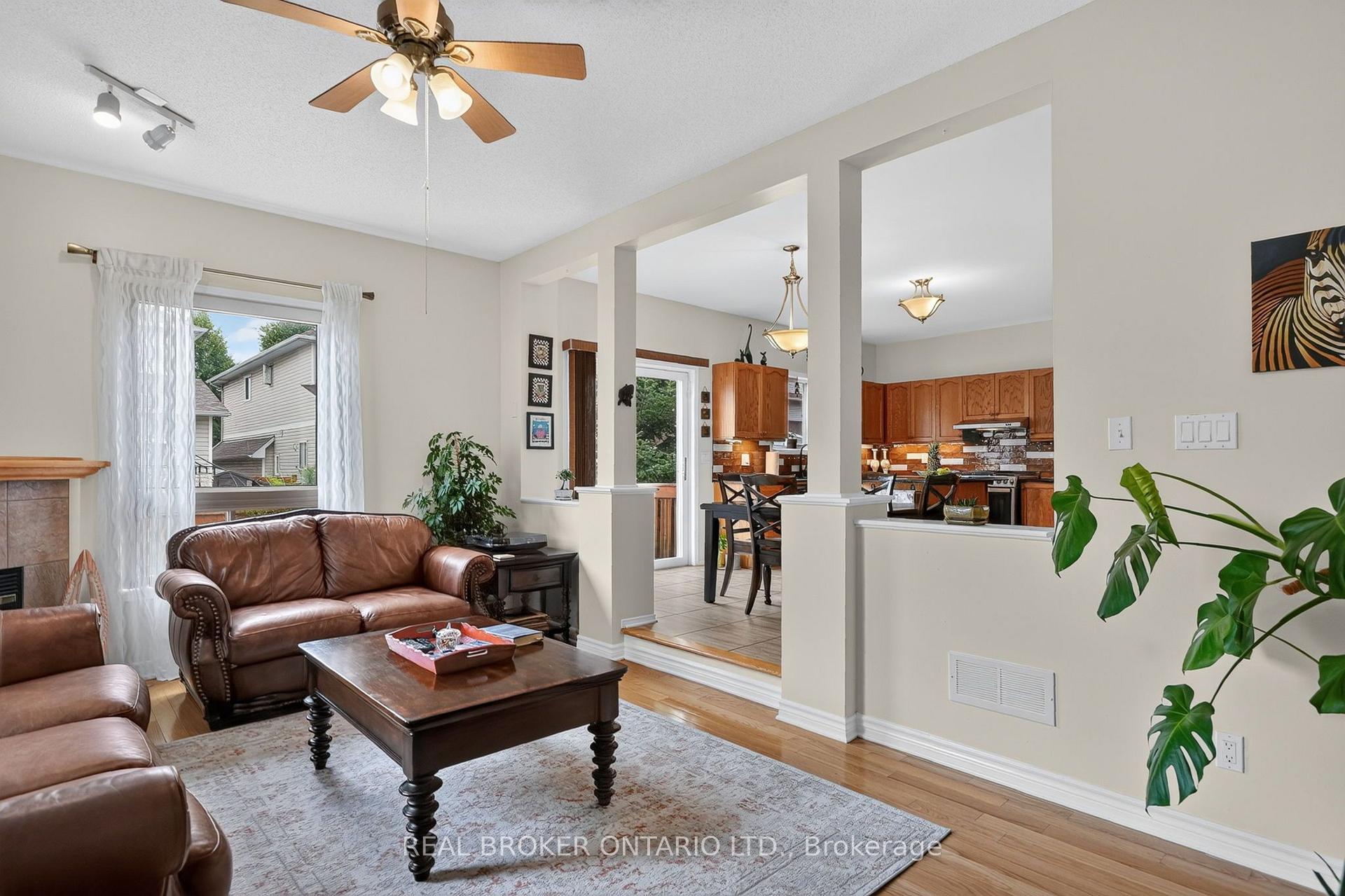 Photo 15 of 157 Fairlop Way, Ottawa, Barrhaven - Longfields — HOMEH
