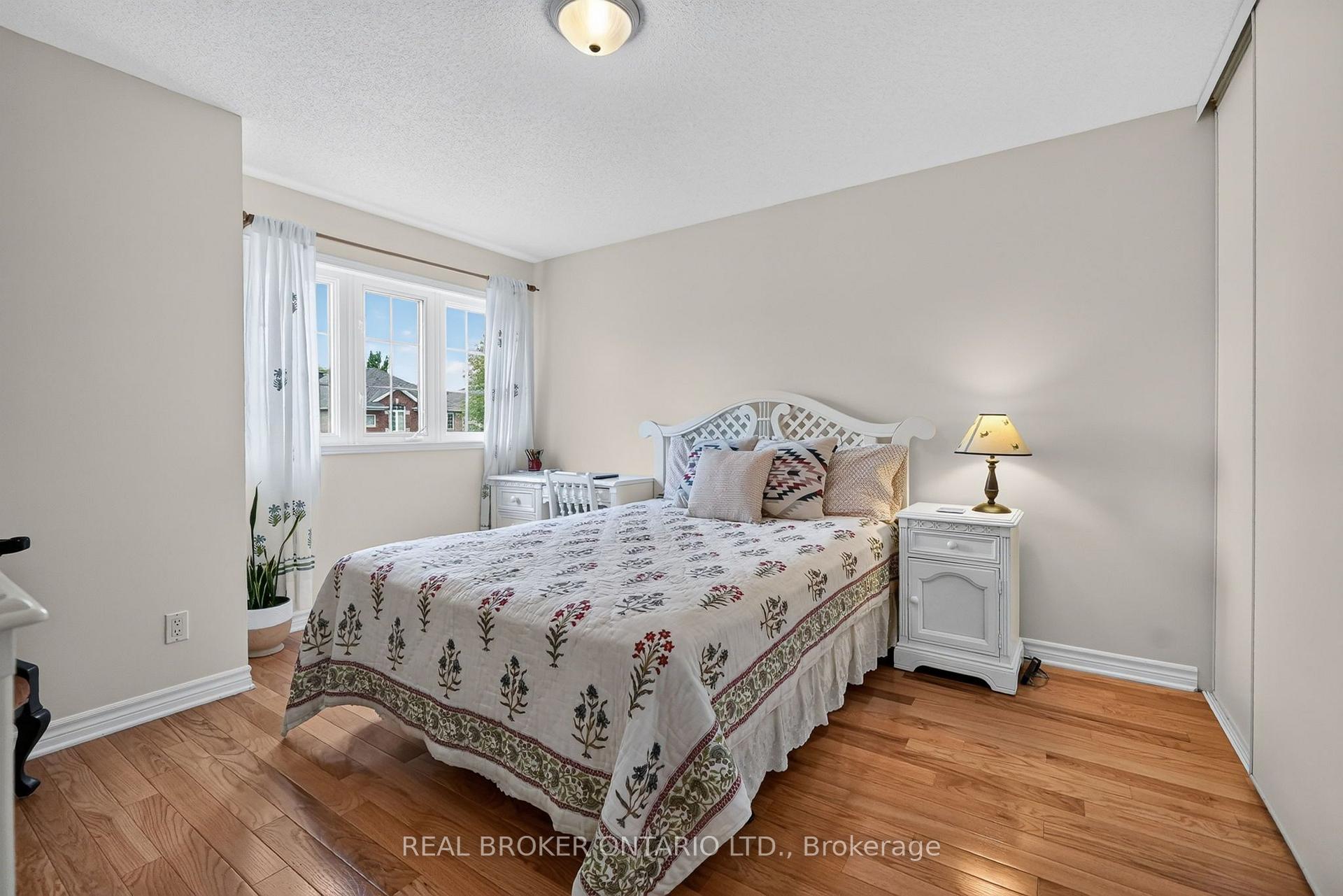 Photo 33 of 157 Fairlop Way, Ottawa, Barrhaven - Longfields — HOMEH