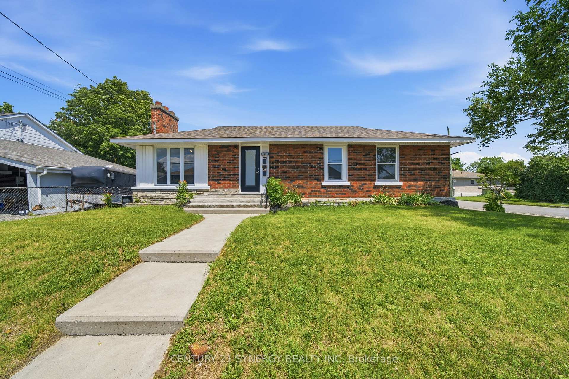 Photo 1 of 95 West Street W, Quinte West, Trenton Ward — HOMEH