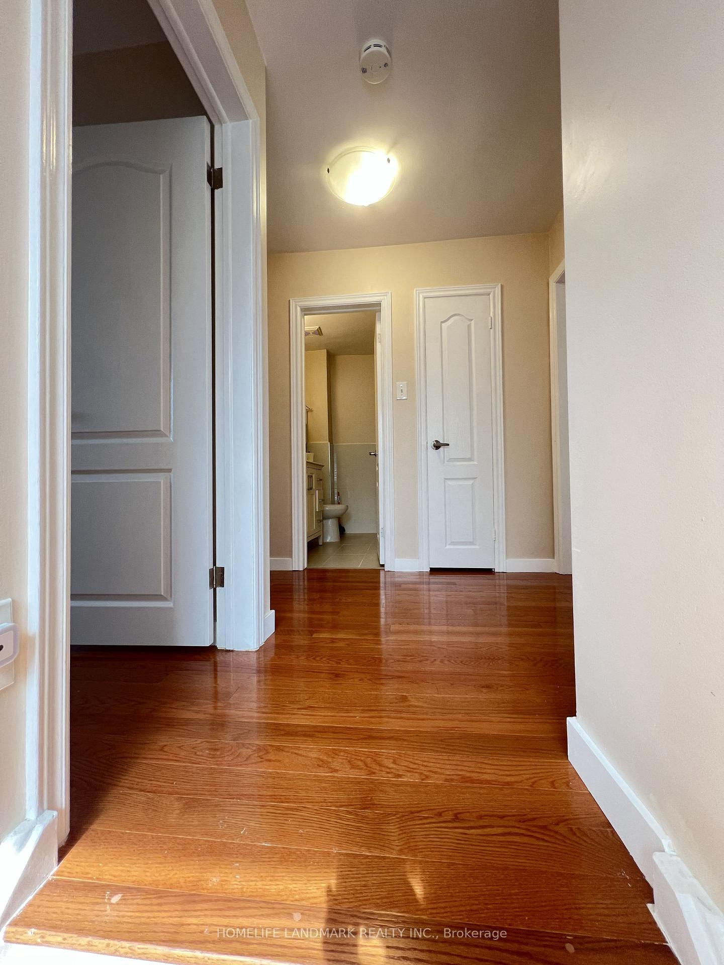 Photo 28 of 29 Tillplain Road, North York, Bathurst Manor — HOMEH