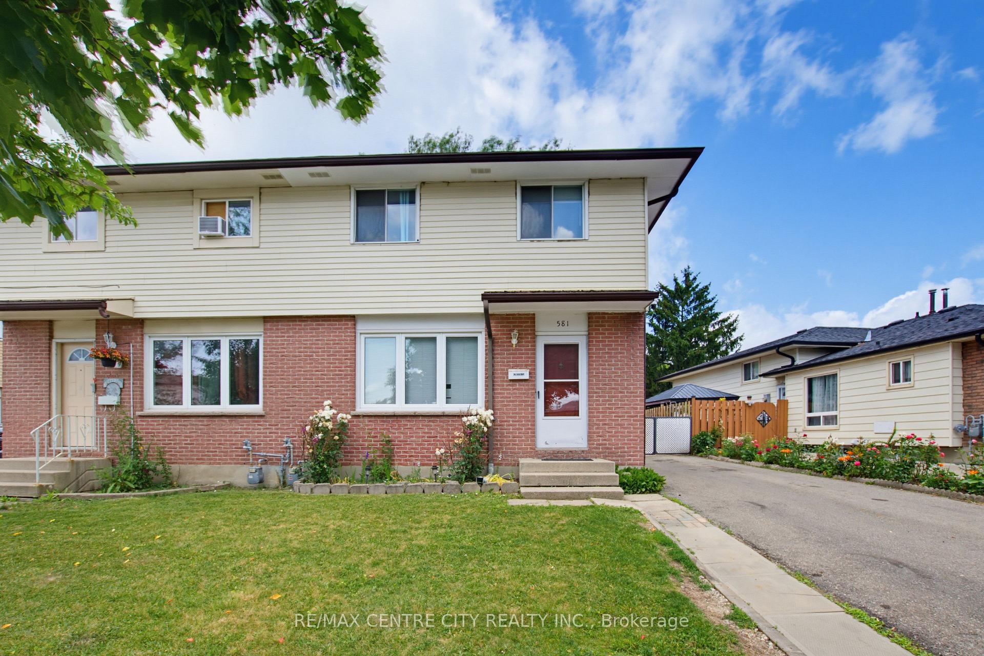 Photo 4 of 581 Deveron Crescent, London, South T — HOMEH