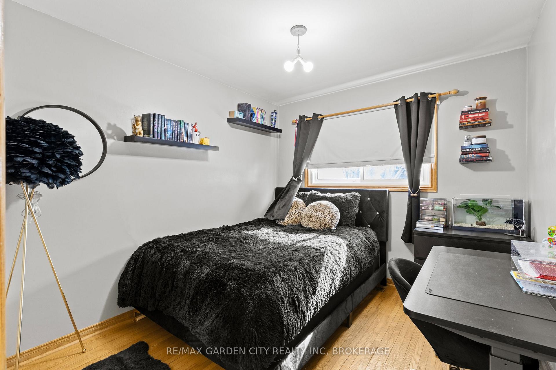 Photo 15 of 8842 Roosevelt Street, Niagara Falls, Chippawa — HOMEH