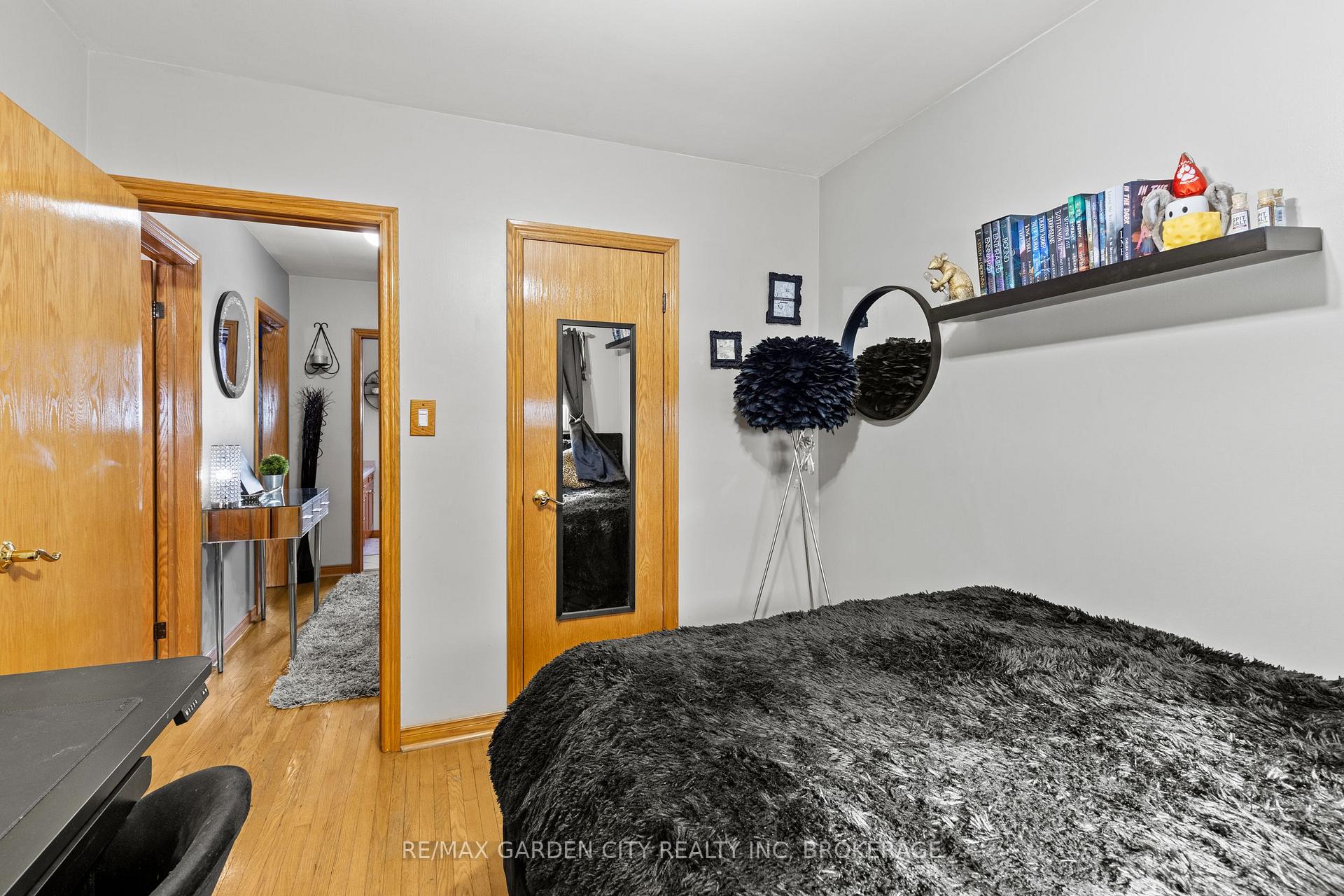 Photo 16 of 8842 Roosevelt Street, Niagara Falls, Chippawa — HOMEH