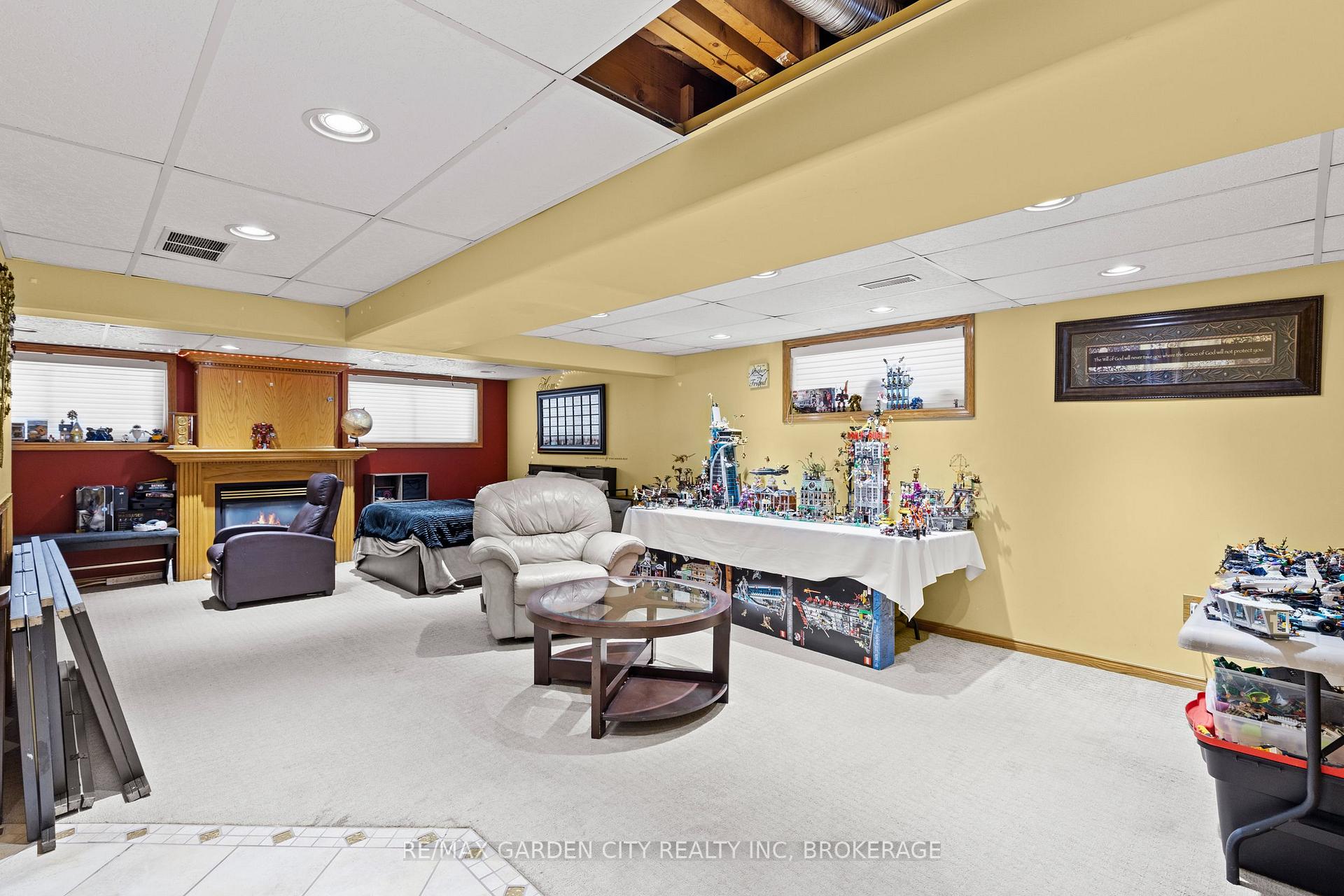 Photo 19 of 8842 Roosevelt Street, Niagara Falls, Chippawa — HOMEH