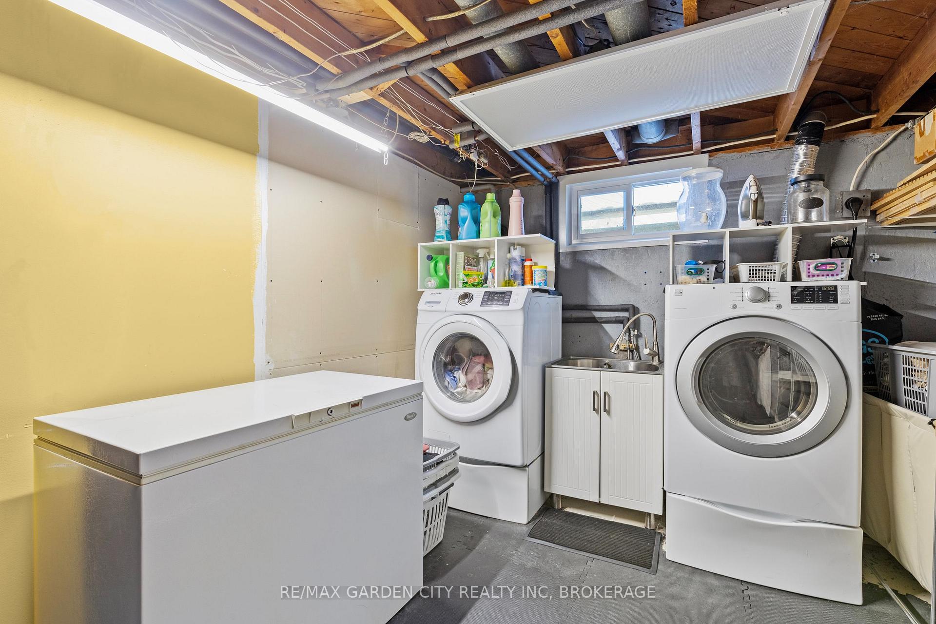 Photo 24 of 8842 Roosevelt Street, Niagara Falls, Chippawa — HOMEH
