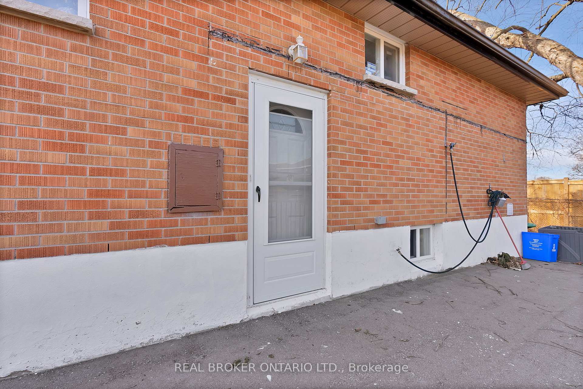 Photo 2 of Unit BSMT, 744 Olive Avenue, Oshawa, Donevan — HOMEH