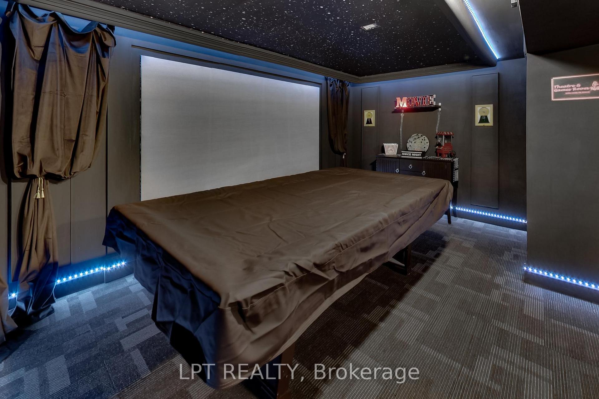Photo 37 of 2482 Snowhill Court, Burlington, Brant Hills — HOMEH