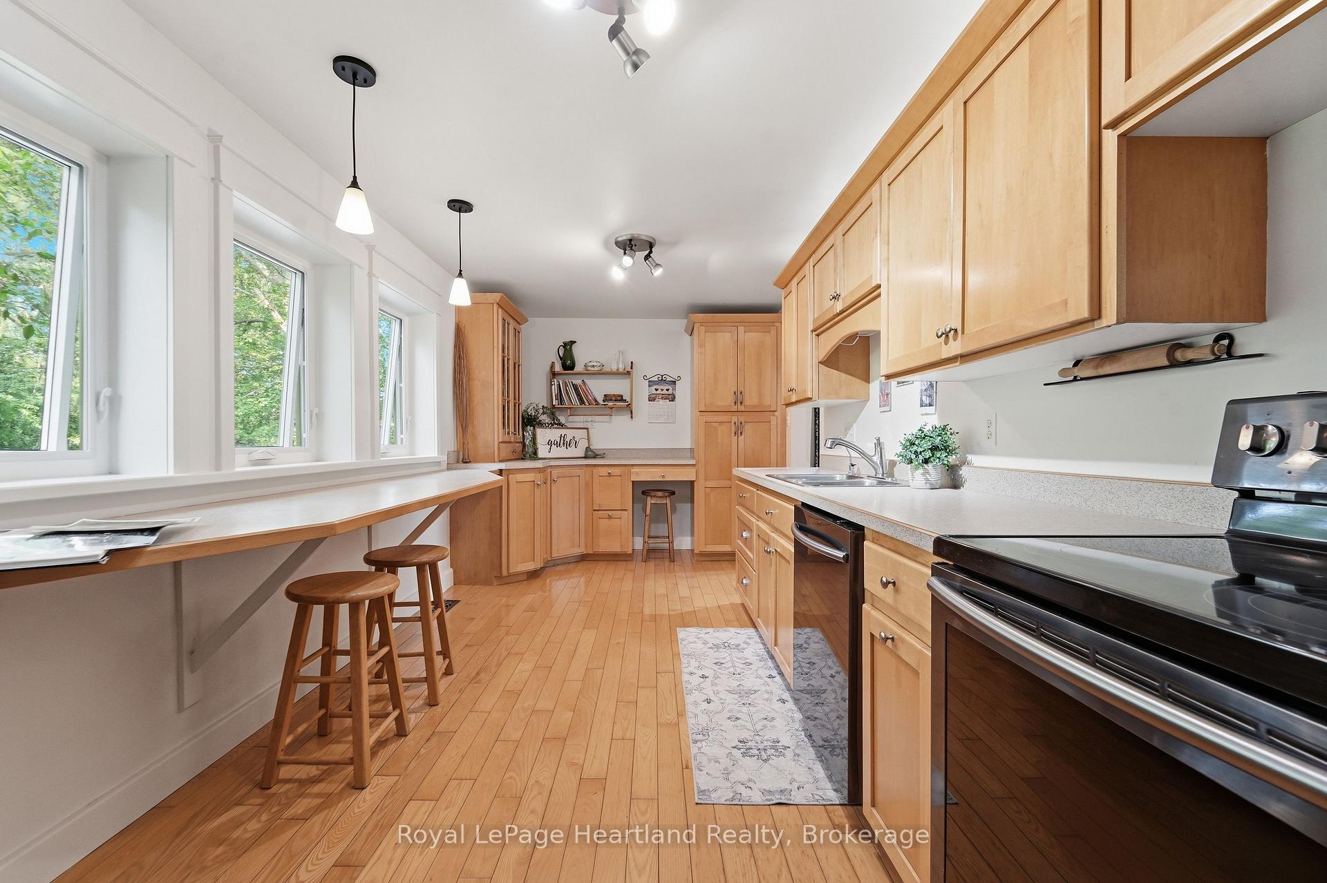 Photo 17 of 80965 Stone School Line, Central Huron, Goderich — HOMEH