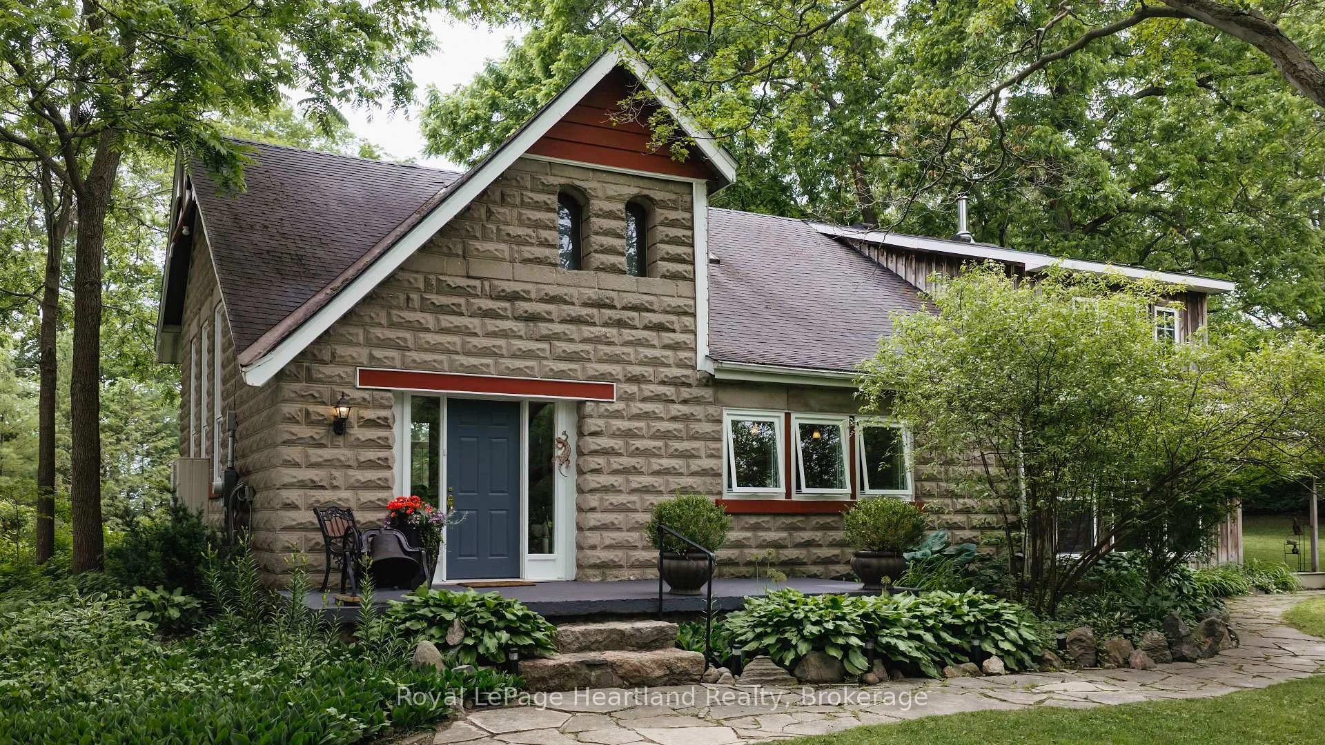 Photo 3 of 80965 Stone School Line, Central Huron, Goderich — HOMEH