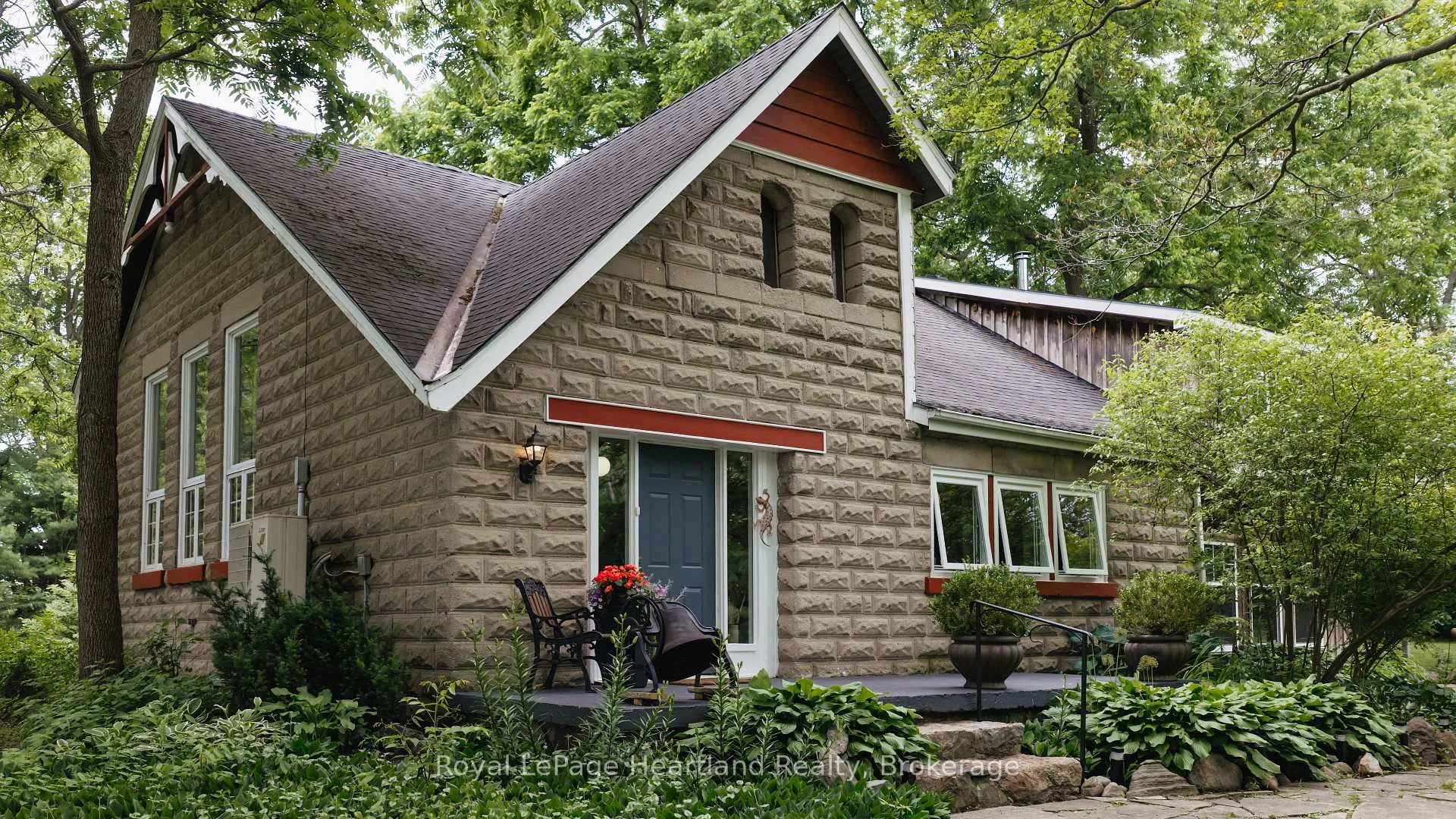 Photo 5 of 80965 Stone School Line, Central Huron, Goderich — HOMEH