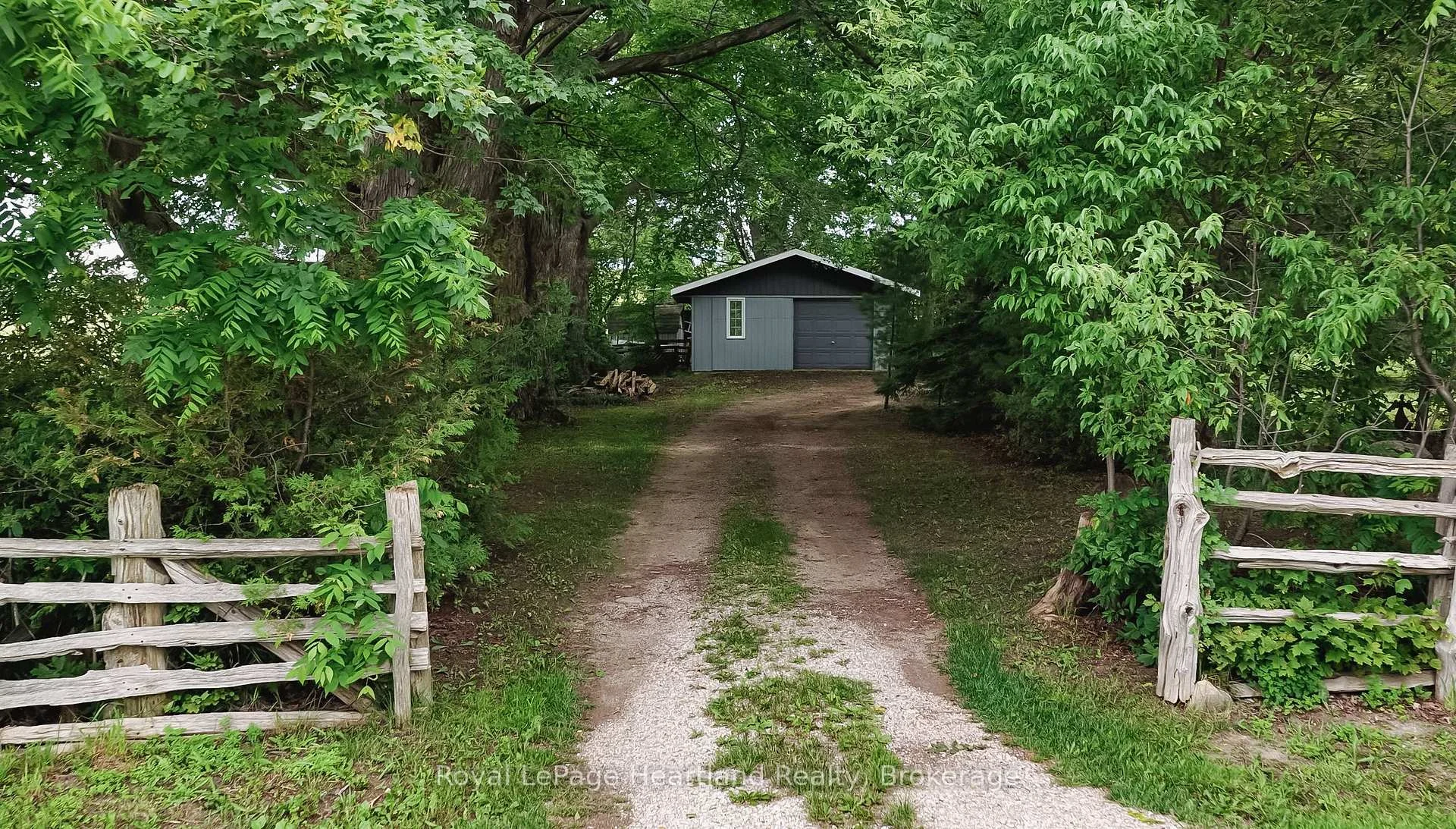 Photo 48 of 80965 Stone School Line, Central Huron, Goderich — HOMEH