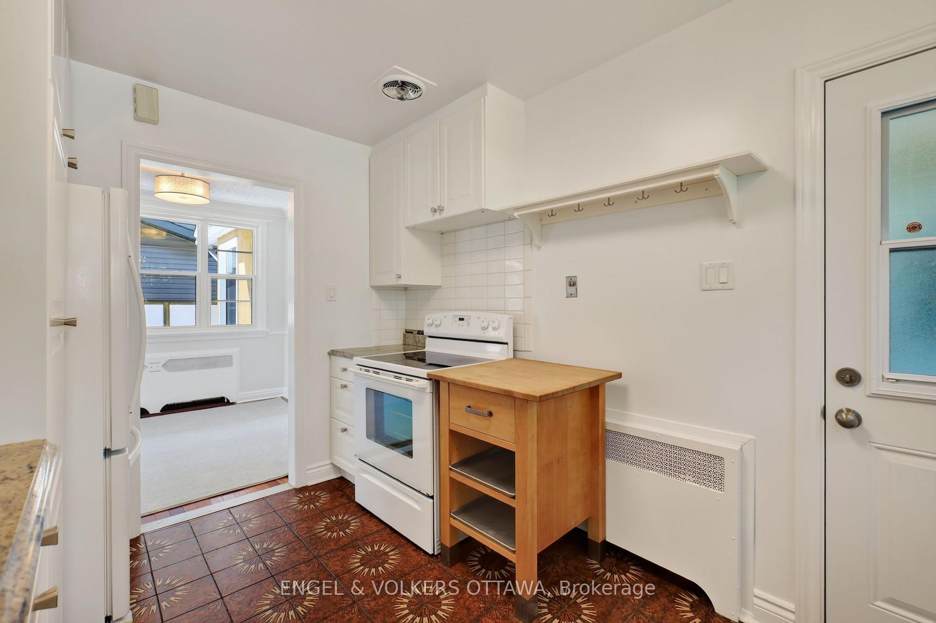 Photo 13 of 1171 Shillington Avenue, Ottawa, Carlington — HOMEH