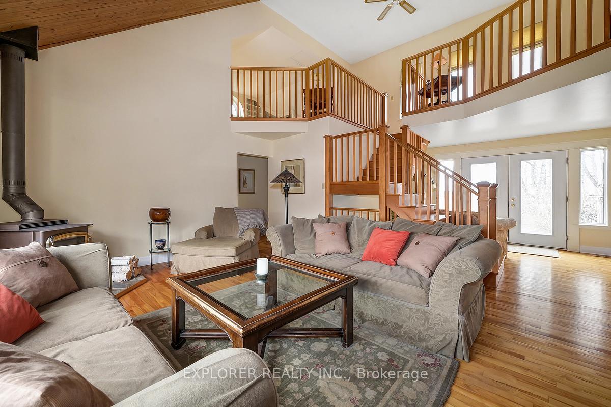 Photo 8 of 720 Rosetta Road, Lanark Highlands, Lanark Highlands (Lanark) Twp — HOMEH