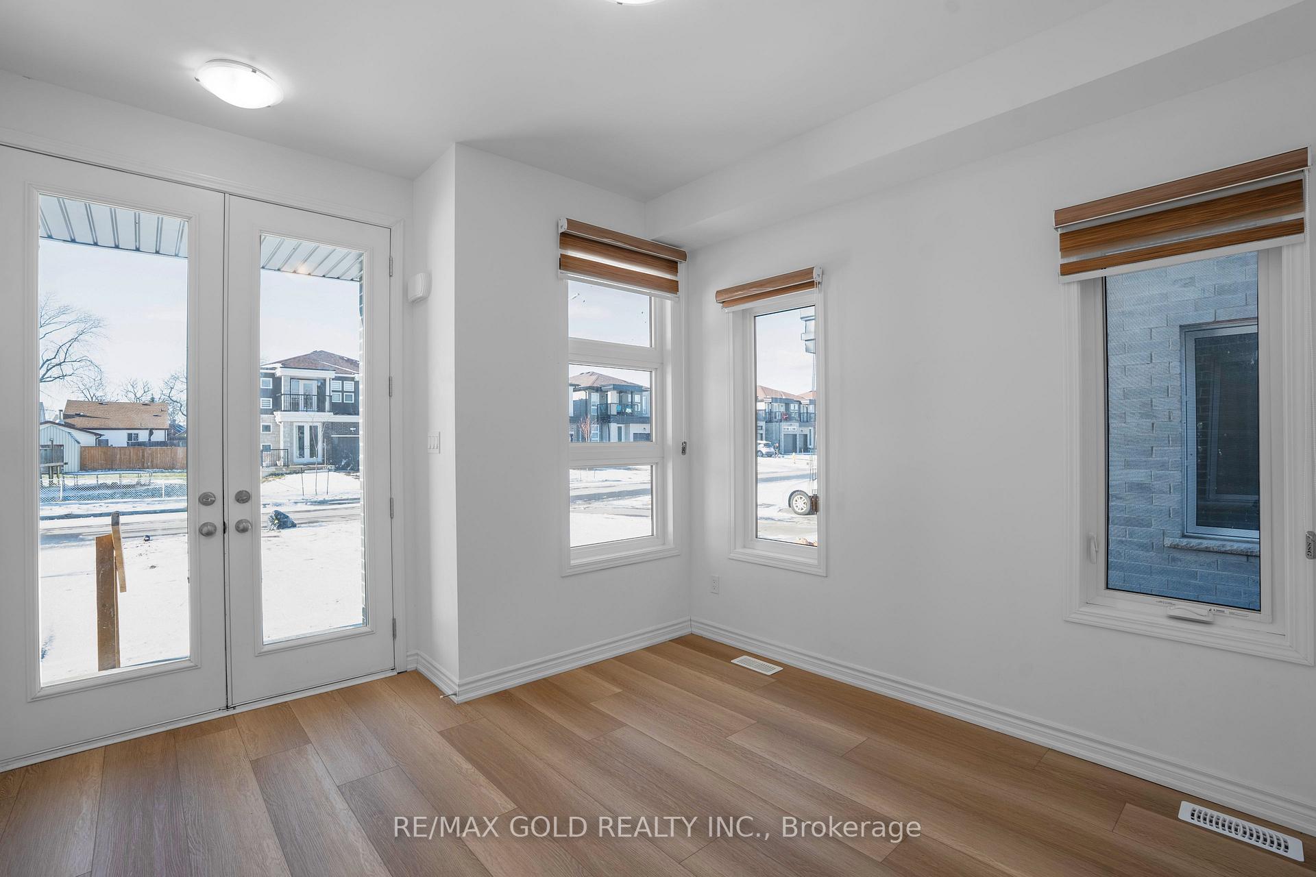 Photo 3 of 222 Pilkington Street, Thorold, Allanburg/Thorold South — HOMEH