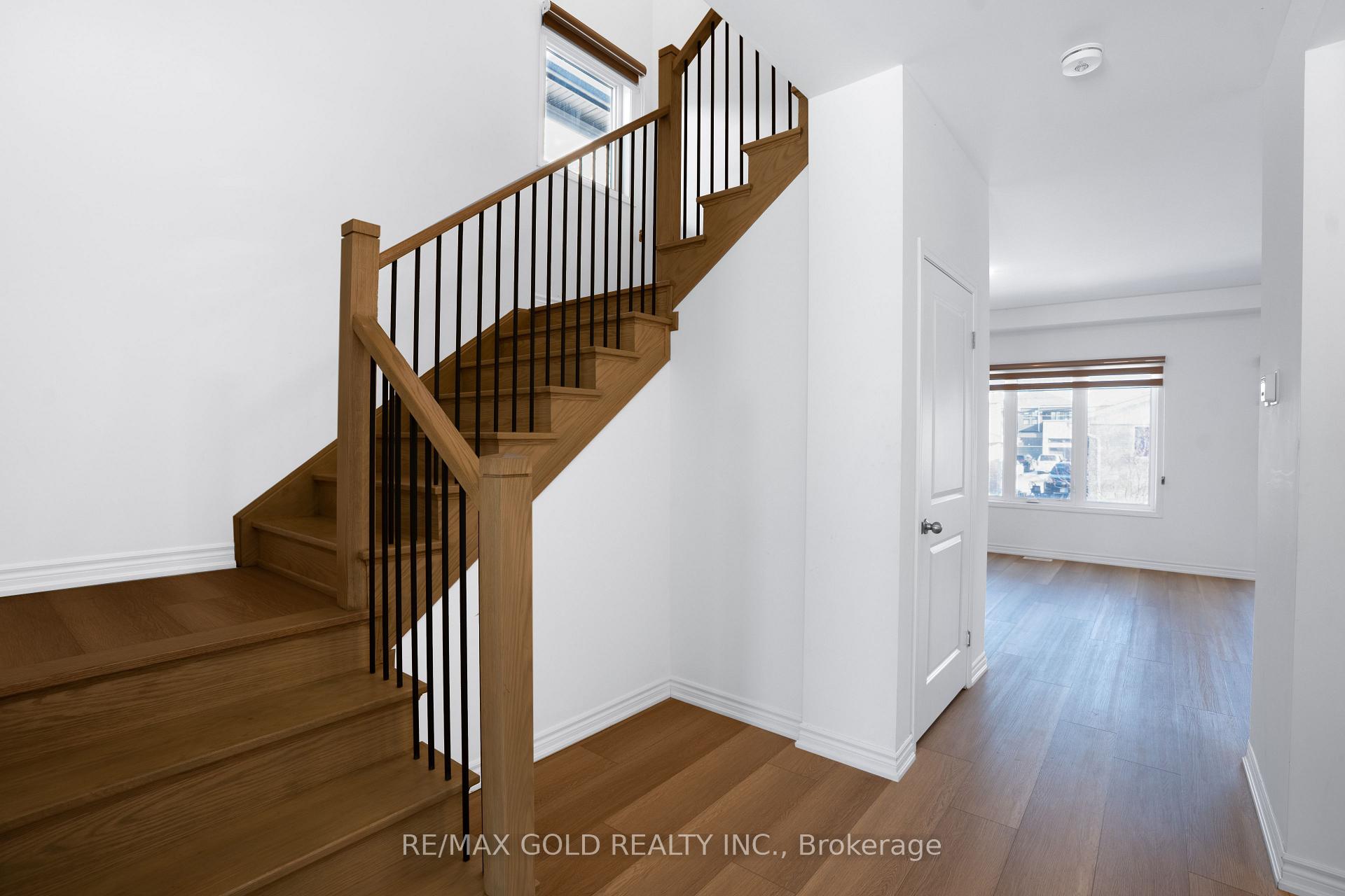 Photo 4 of 222 Pilkington Street, Thorold, Allanburg/Thorold South — HOMEH